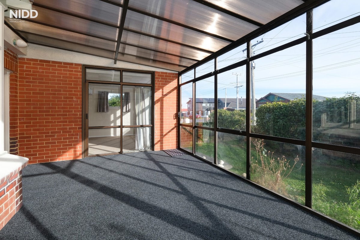 99 Tomahawk Road, Andersons Bay, Dunedin - Carousel 1