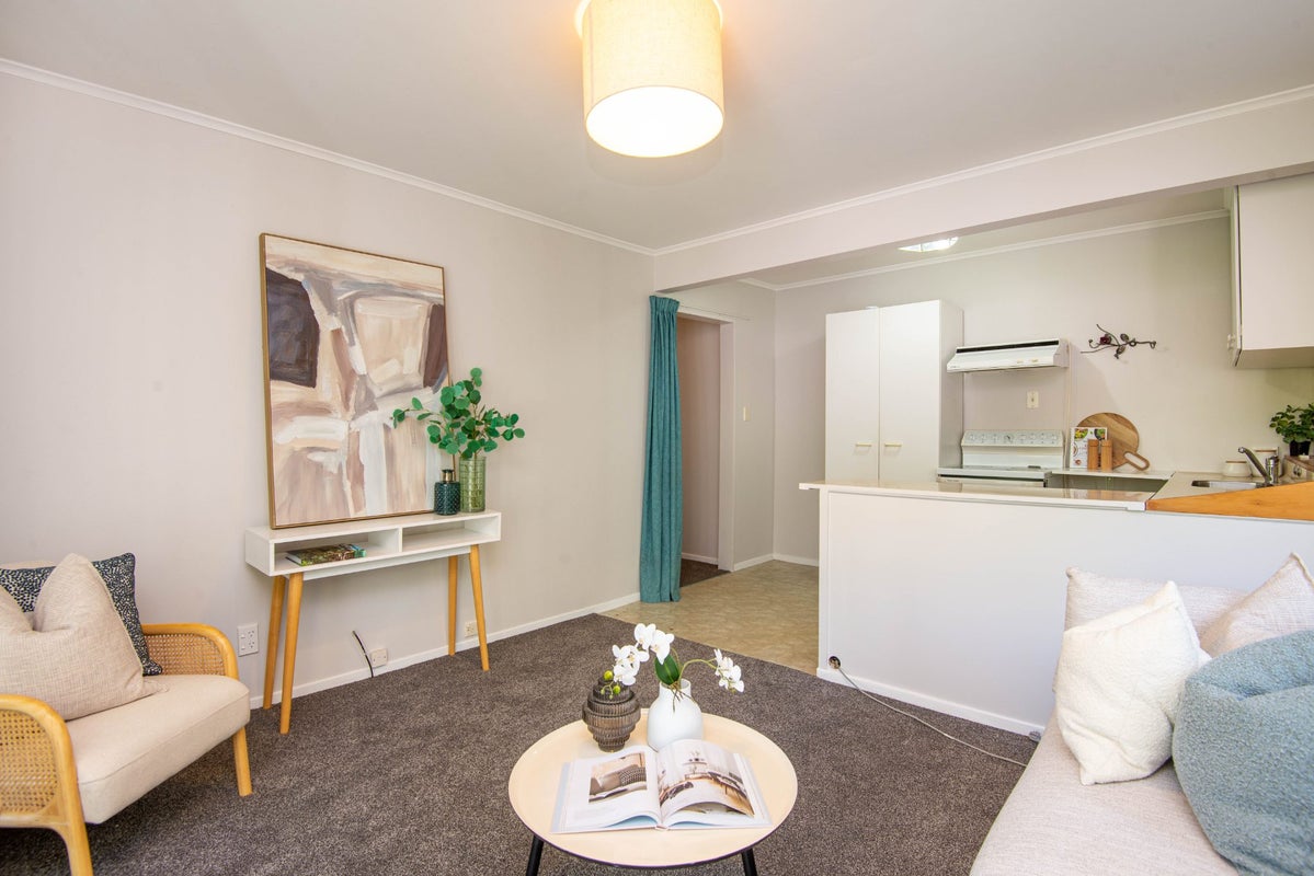 2/32 Eskdale Road, Papakowhai, Porirua - Carousel 2