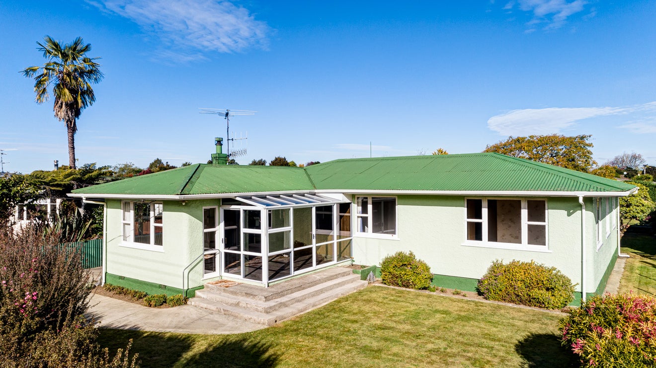 13 Fry Street, Motueka - Carousel 2