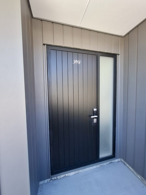 39 Michaels Avenue, Ellerslie, Auckland - Carousel 2