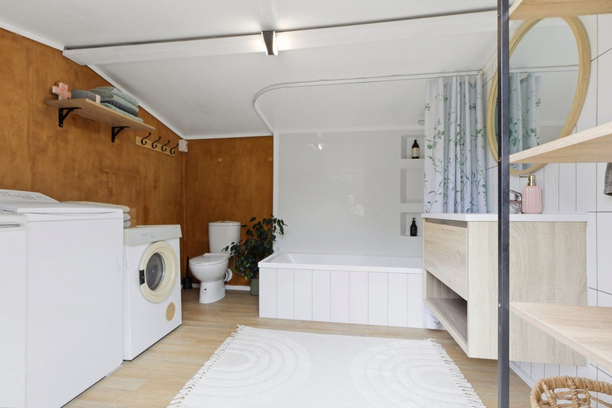 24 Crater Close, Pyes Pa, Tauranga - Carousel 38