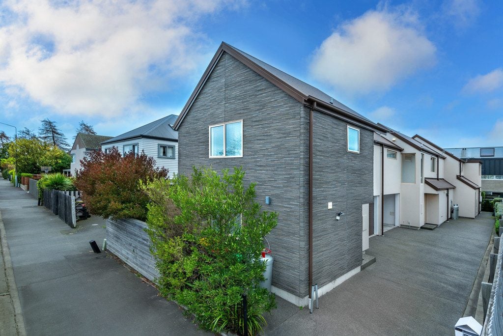 2/358 Madras Street, Christchurch Central, Christchurch - Carousel 1