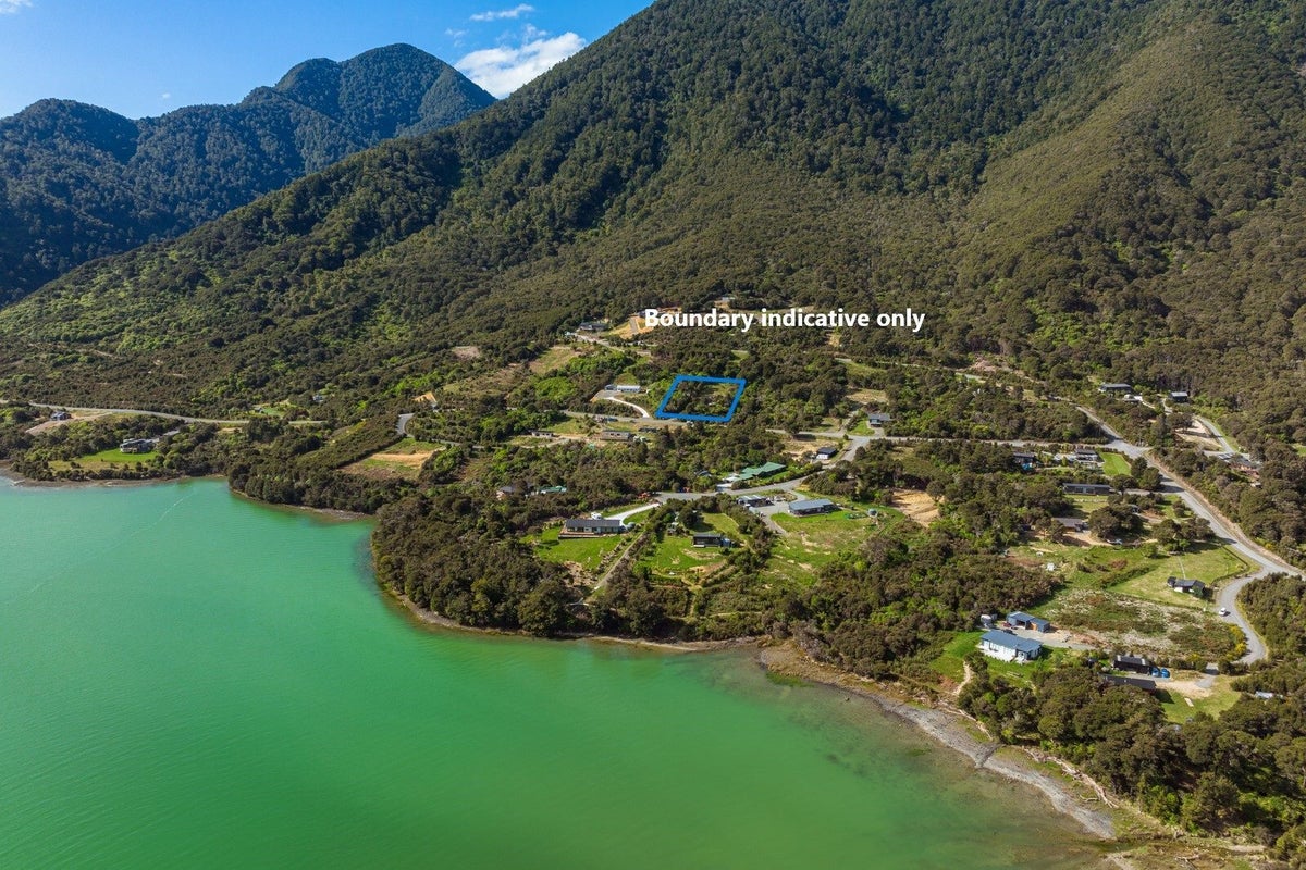 0 Kaiuma Bay, Kaiuma Bay, Havelock - Carousel 1