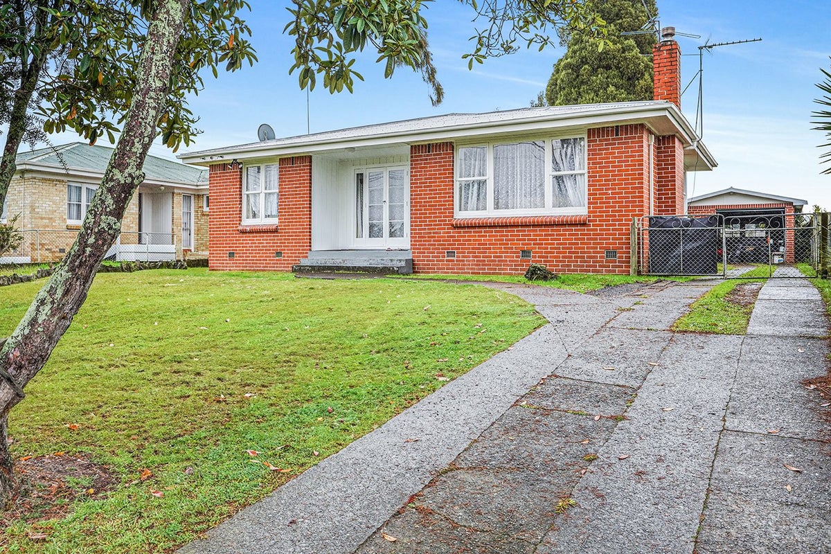 25 Keats Crescent, Enderley, Hamilton - Carousel 1