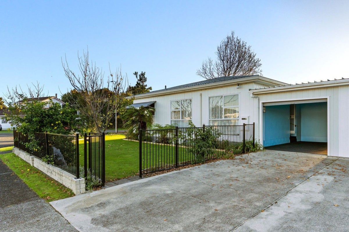 12A Bryce Street, Mangapapa, Gisborne - Carousel 17