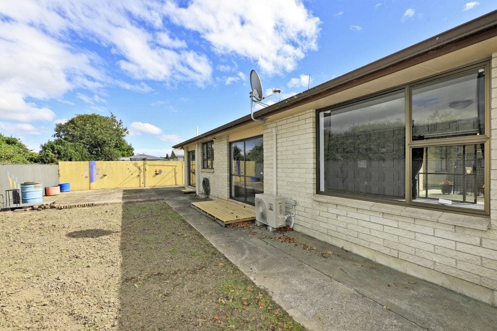 37 Lorne Crescent, Flaxmere, Hastings - Carousel 12