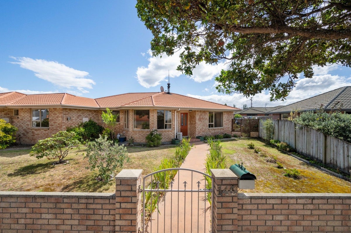 140 Maxwell Road, Redwoodtown, Blenheim - Carousel 1