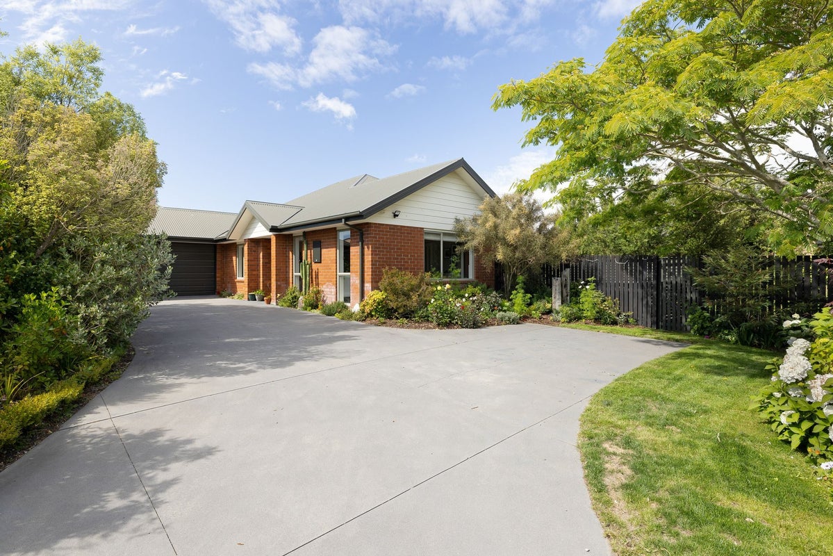 26 Kapiti Street, Parklands, Christchurch - Carousel 1