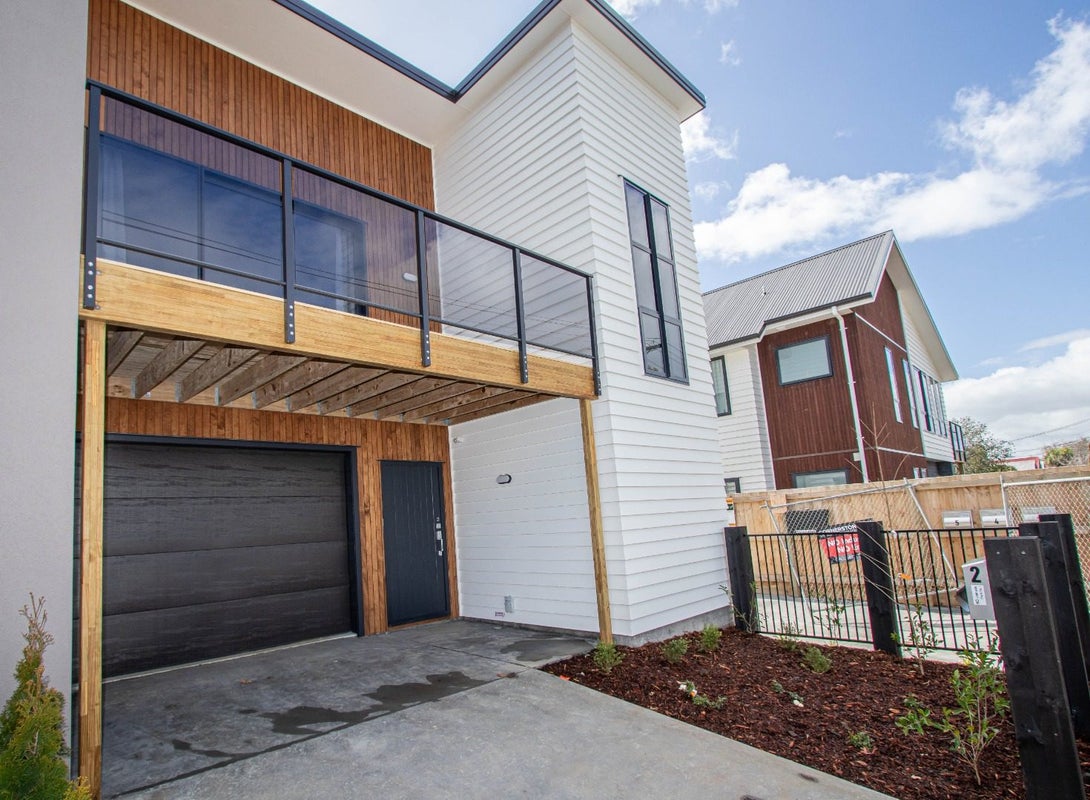 2/45 Cook Street, Hamilton East, Hamilton - Carousel 1