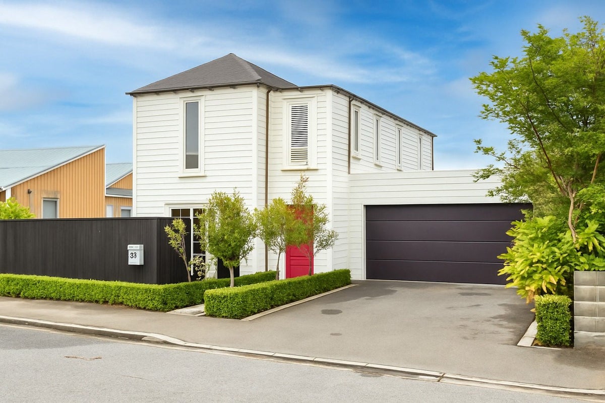 22 Cheltenham Street, Merivale, Christchurch - Carousel 2
