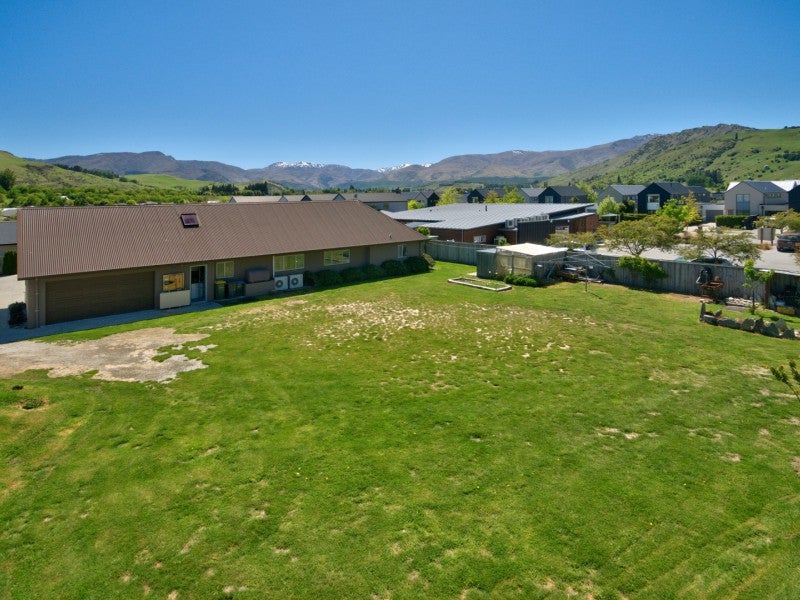 11 Poolburn Court, Lake Hayes, Queenstown - Carousel 23