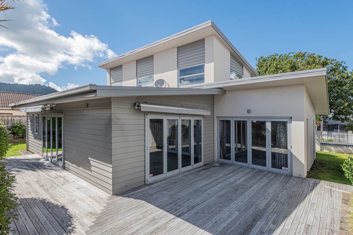 1 Parahaki Street, Regent, Whangarei - Carousel 2