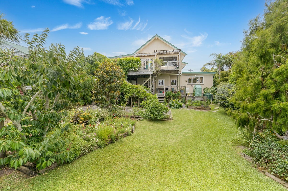24 Tiri Road, Manly, Whangaparaoa - Carousel 1