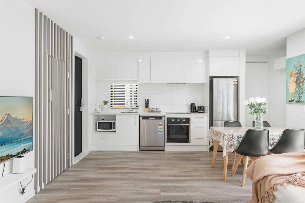 2/58 Division Street, Riccarton, Christchurch - Carousel 2