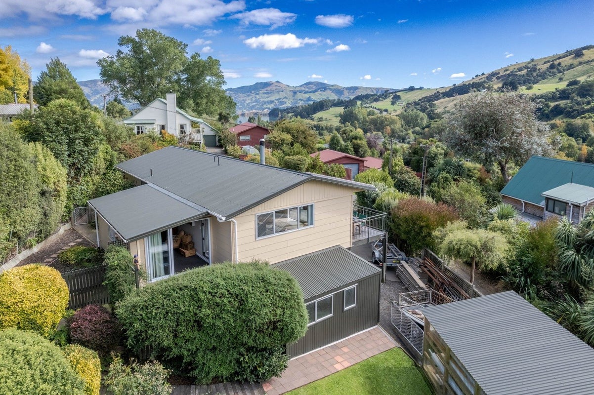 9 Kotlowski Road, Takamatua, Akaroa - Carousel 2