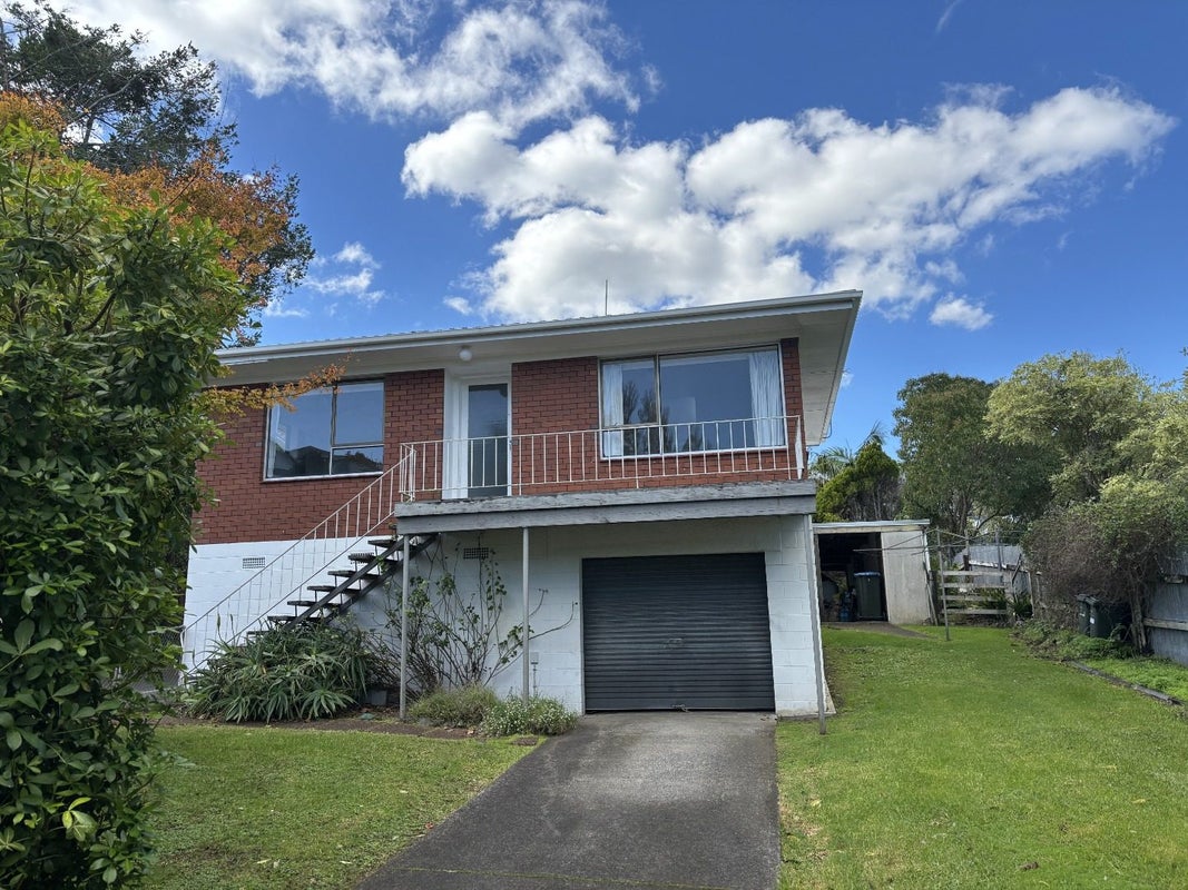 1/64 Sandringham Road, Kingsland, Auckland - Carousel 2