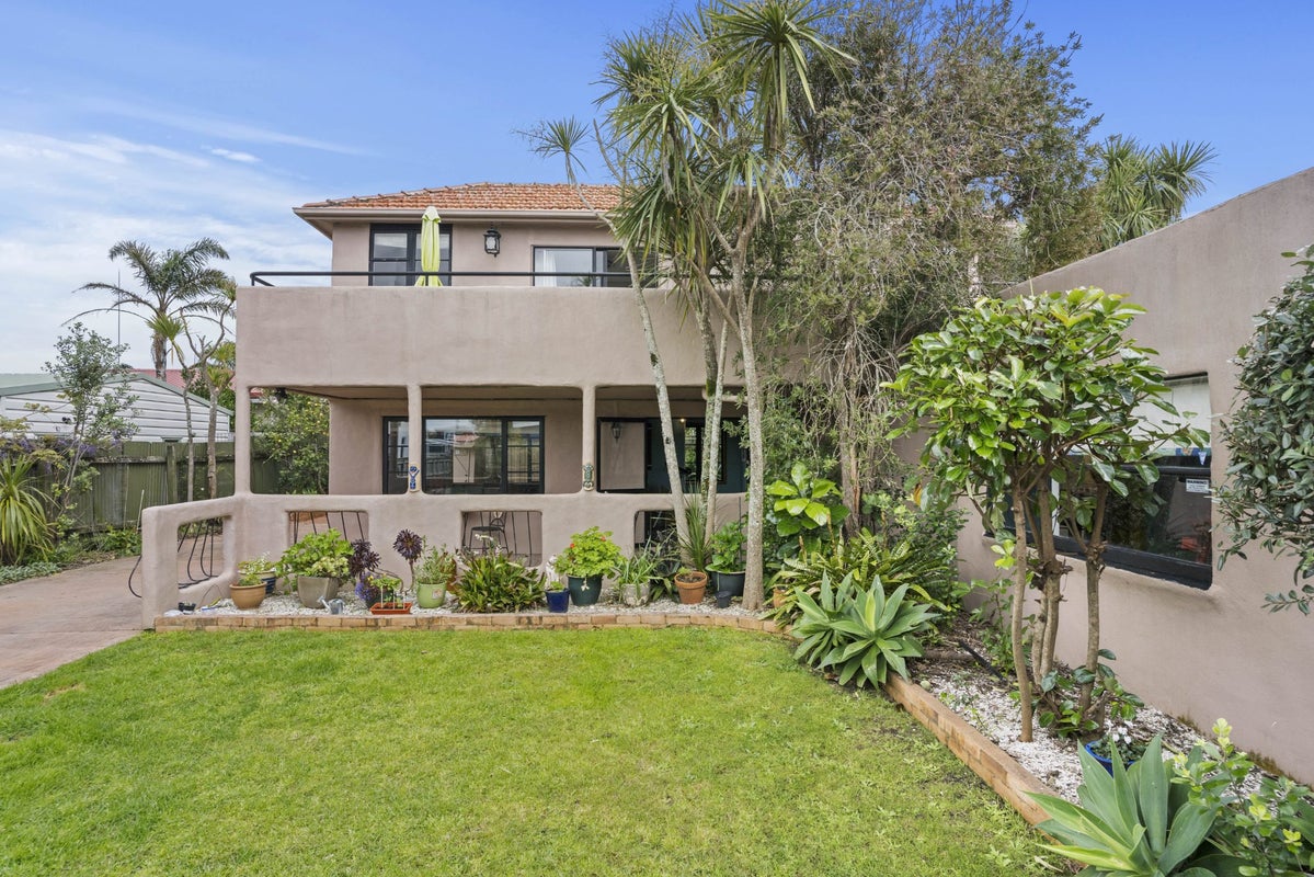 215B Given Avenue, Whangamata, Whangamata - Carousel 2