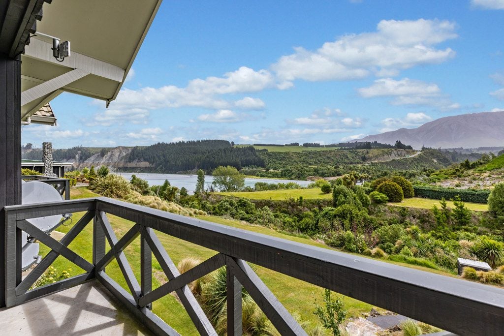 46 Zig Zag Road, Windwhistle, Selwyn, Canterbury - Carousel 1