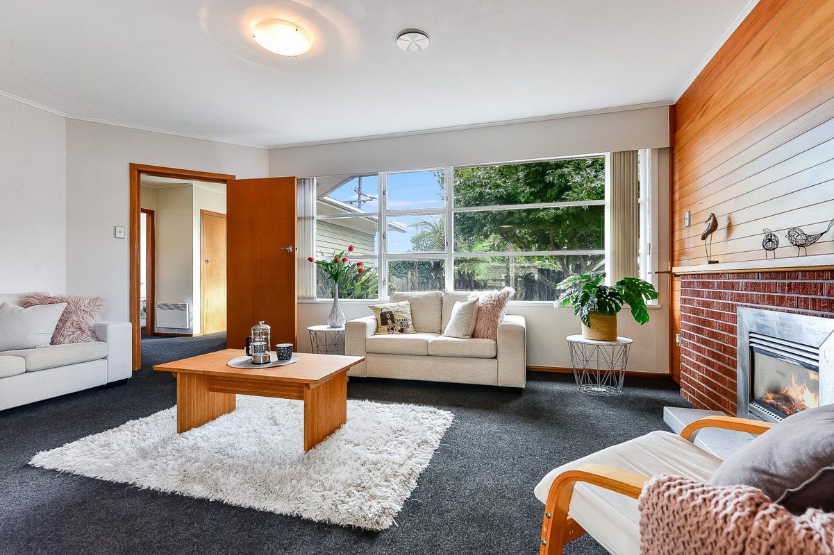 12 Carlyle Avenue, Chartwell, Hamilton - Carousel 1