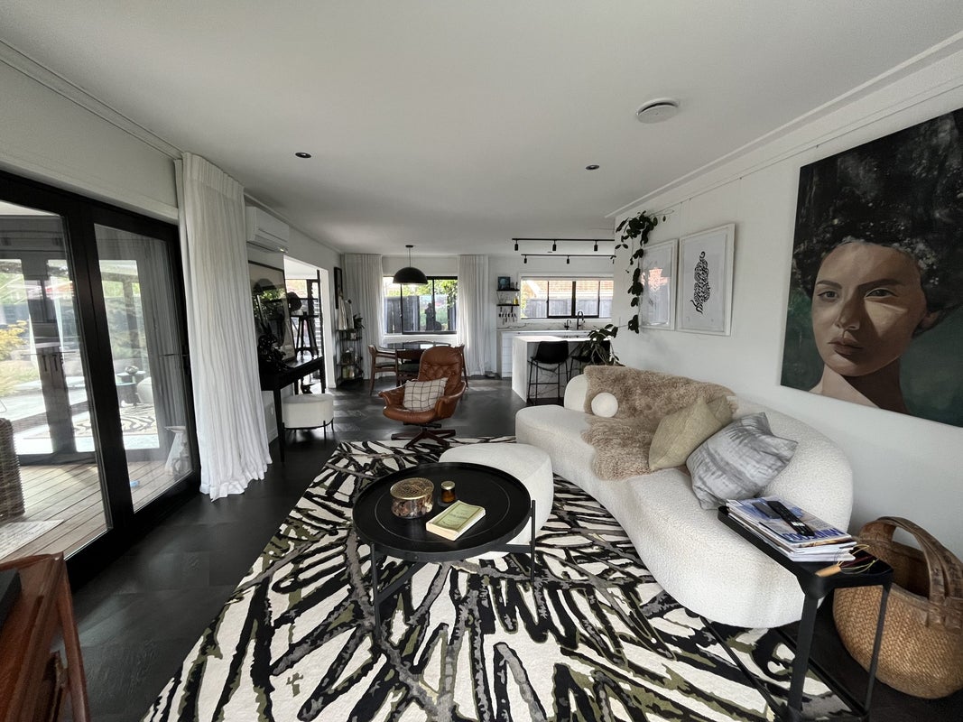 37A Dalethorpe Avenue, Fairfield, Hamilton - Carousel 2
