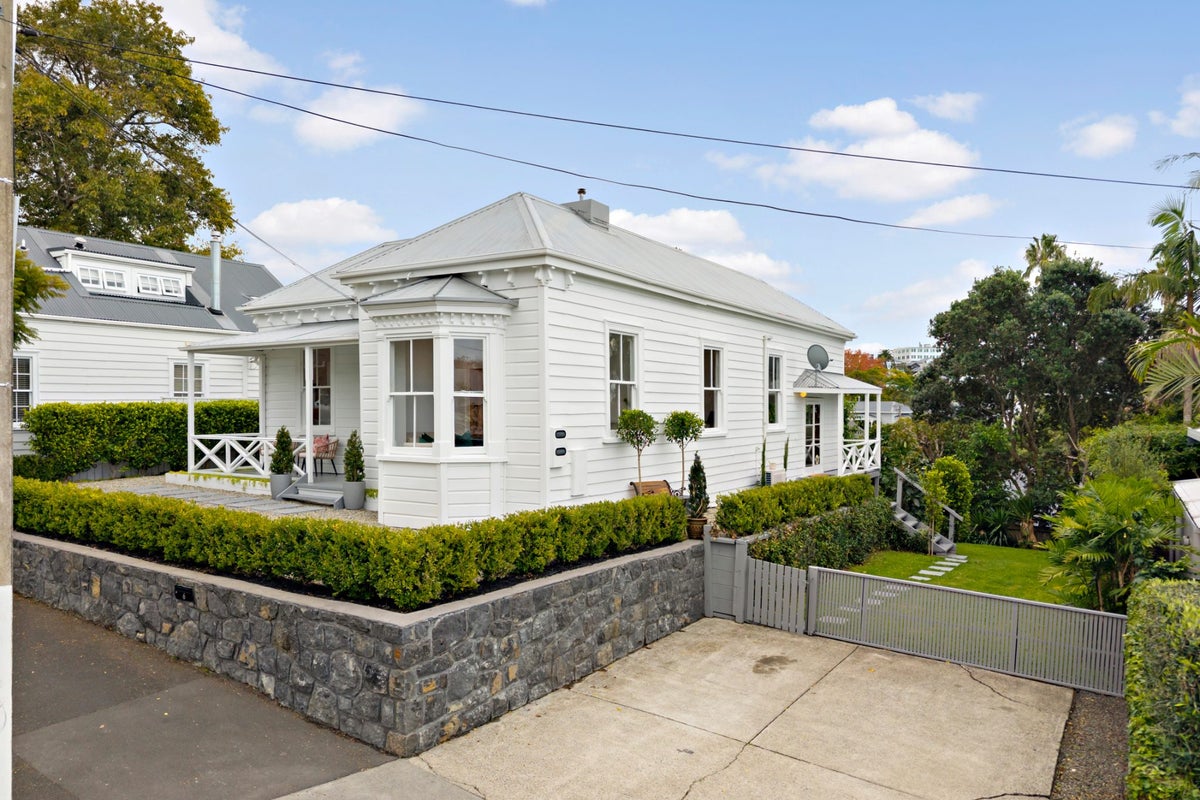 6 Ireland Street, Freemans Bay, Auckland - Carousel 2