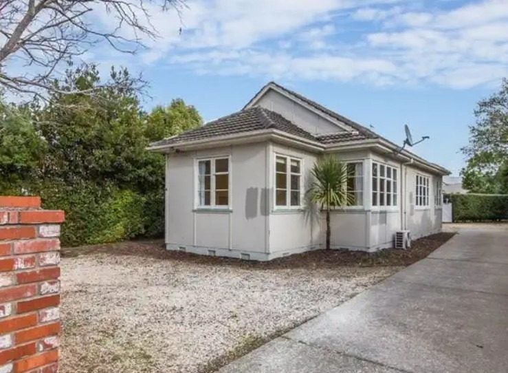 13 Denvir Street, Strowan, Christchurch - Carousel 1