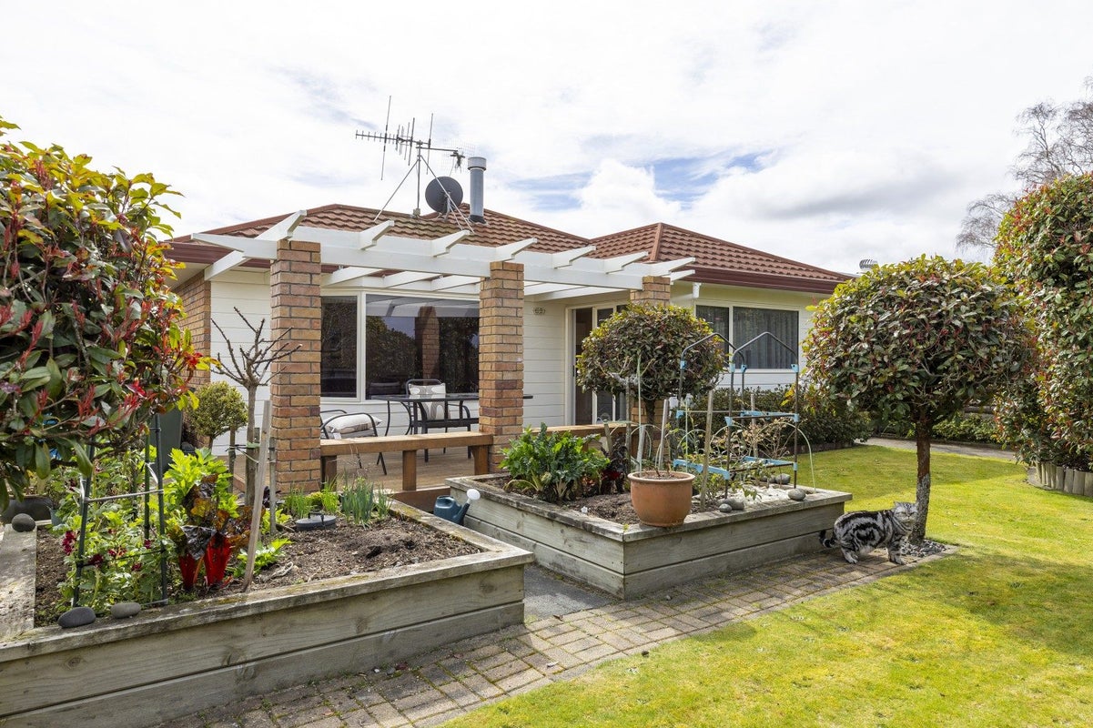 7 Whetu Place, Nukuhau, Taupo, Waikato - Carousel 1