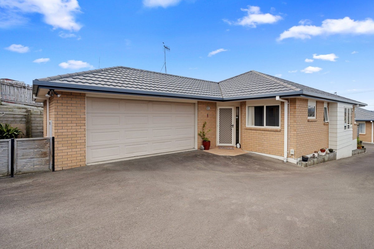 135B Greerton Road, Gate Pa, Tauranga - Carousel 1