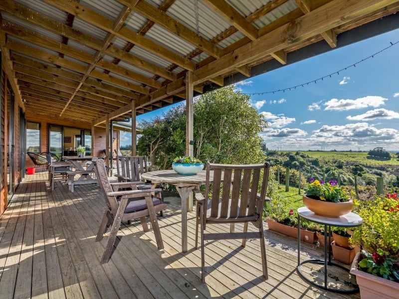 17 Angus Lane, Tokomaru, Palmerston North - Carousel 1