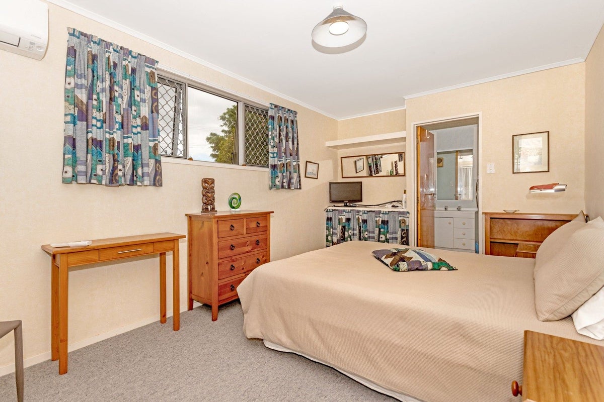 47 Patutahi Road, Gisborne - Carousel 26