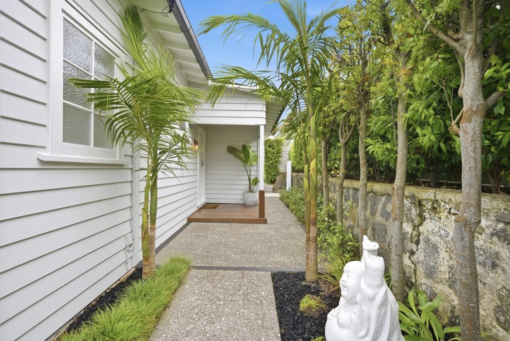 33 Cooper Street, Grey Lynn, Auckland - Carousel 2