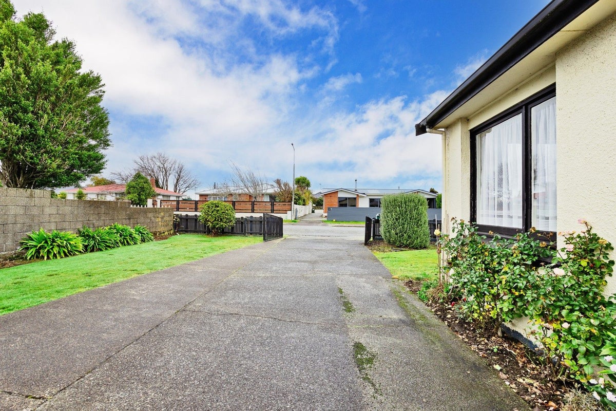 28 Thurso Street, Waverley, Invercargill - Carousel 20