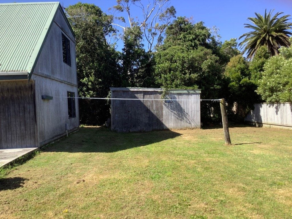 2 Moss Lane, Raumati Beach, Paraparaumu - Carousel 13