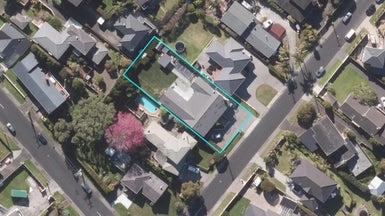 41 Alexander Street, Cockle Bay, Auckland - Carousel 1