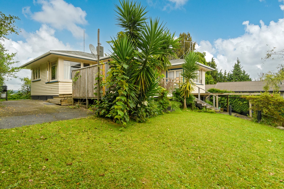 30 Oropi Road, Greerton, Tauranga - Carousel 2
