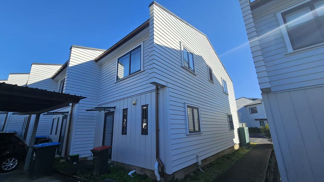 3 Burton Street, Grafton, Auckland - Carousel 1