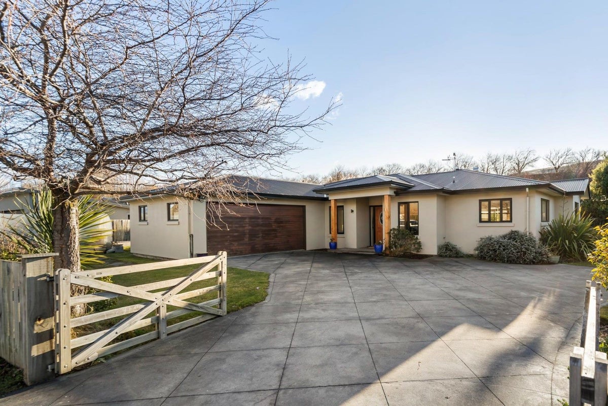 49 Sylvan Street, Lake Hayes, Queenstown - Carousel 2