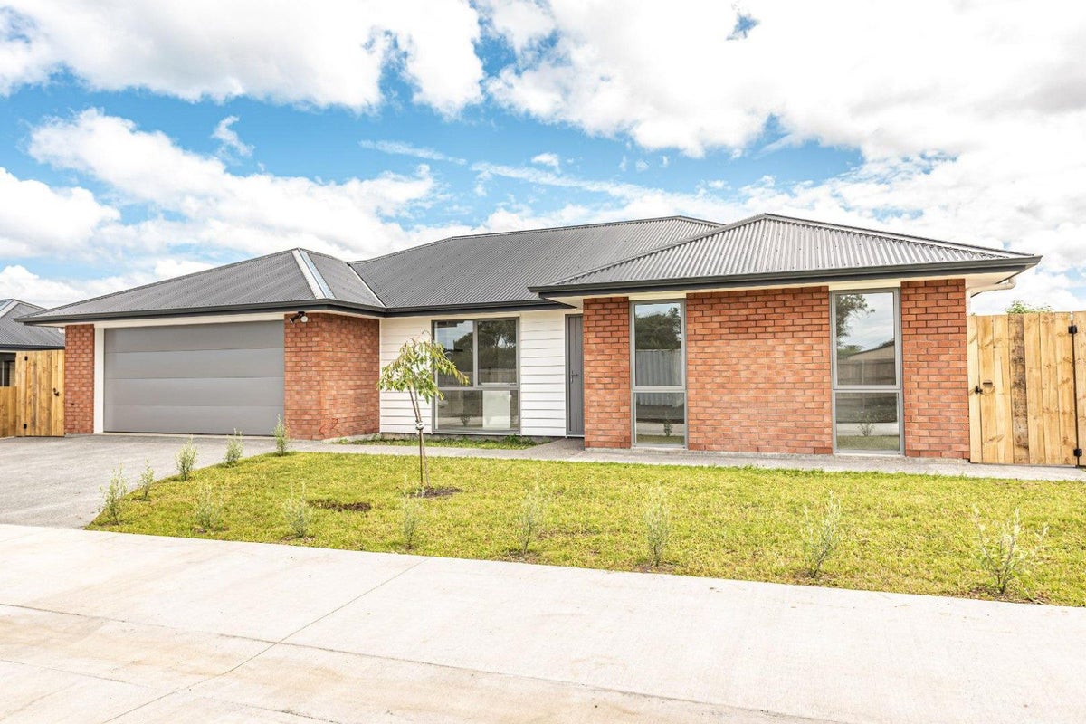 23B Egmont Street, Castlecliff, Whanganui - Carousel 1