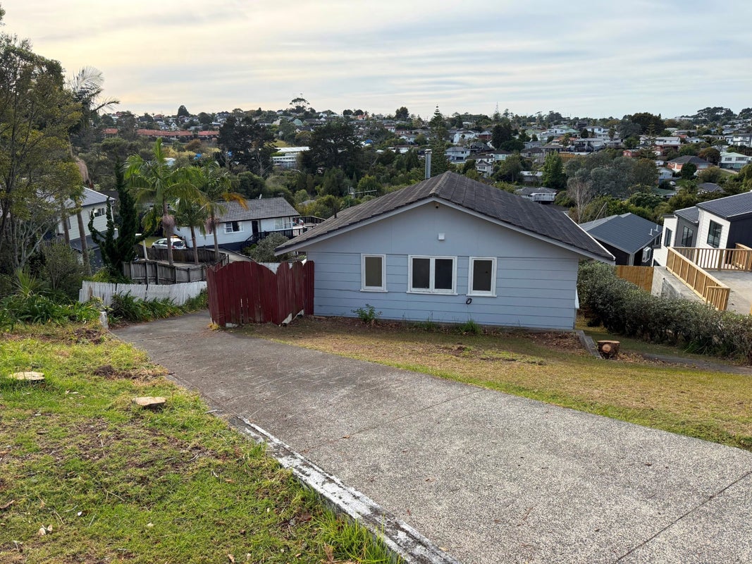 45 Juniper Road, Sunnynook, Auckland - Carousel 2
