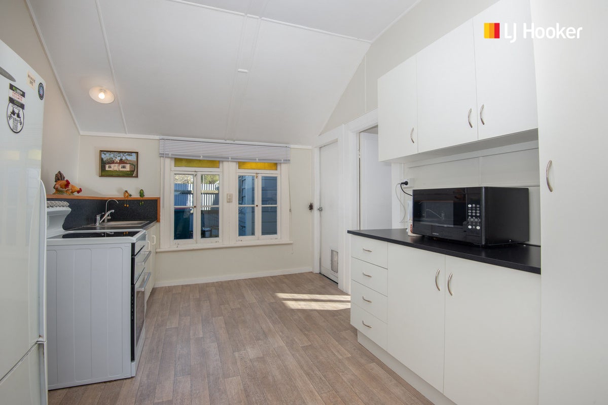 2 Goodwin Street, Waihola, Milton - Carousel 2