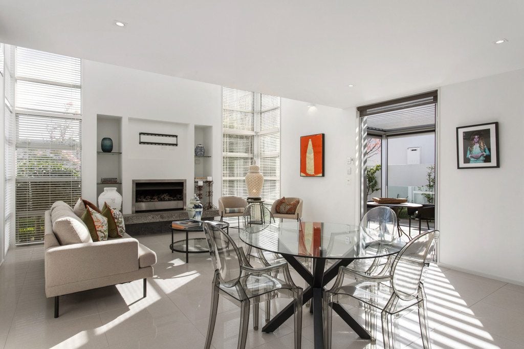 3 Church Lane, Merivale, Christchurch - Carousel 2