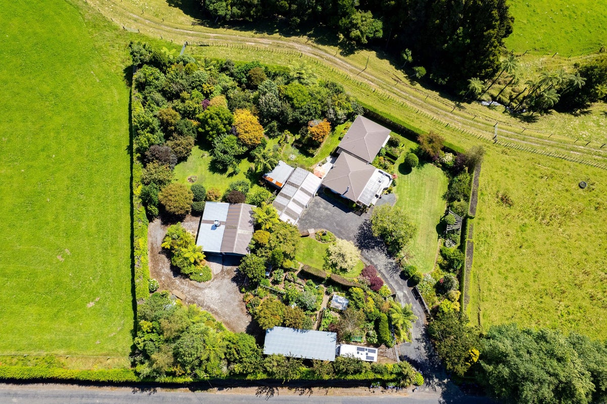 608 Hurford Road, Hurford, New Plymouth - Carousel 2