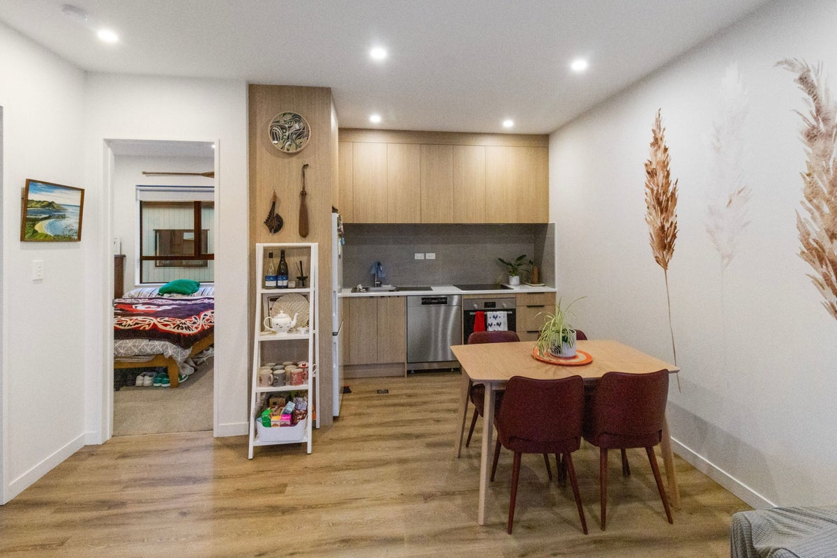 18E Jutland Road, Manurewa, Auckland - Carousel 2
