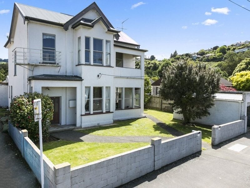 186 Queen Street, North Dunedin, Dunedin - Carousel 1