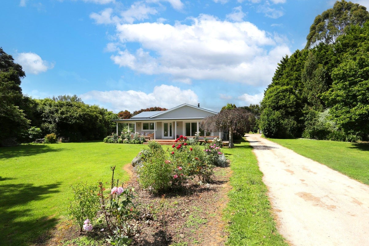 25 Harrison Road, Fordell, Whanganui - Carousel 21