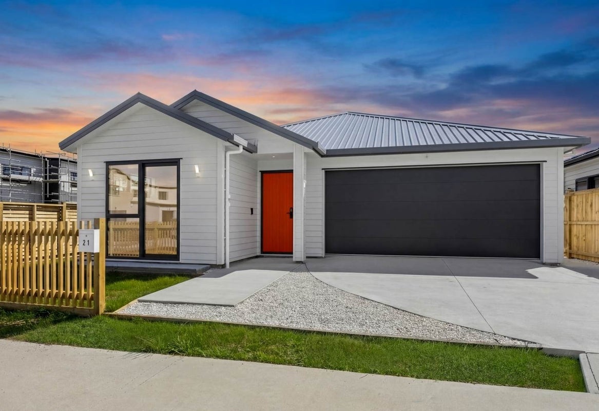 21 Tuwai Crescent, Opaheke, Papakura - Carousel 20