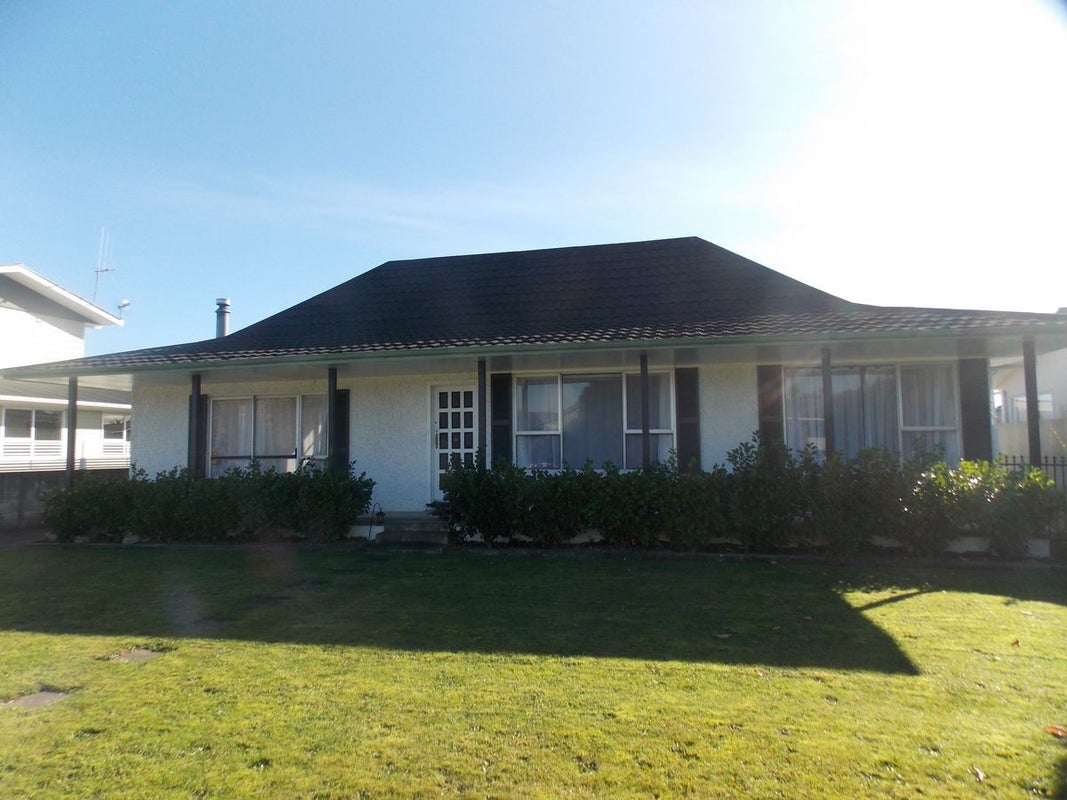 9 Paradise Place, Milson, Palmerston North - Carousel 1