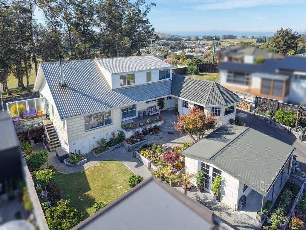 150 Perth Street, Holmes Hill, Oamaru - Carousel 1