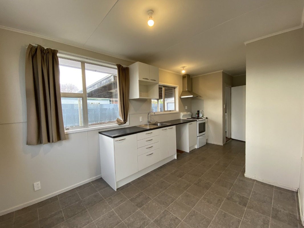 813 Huia Street, Camberley, Hastings - Carousel 2