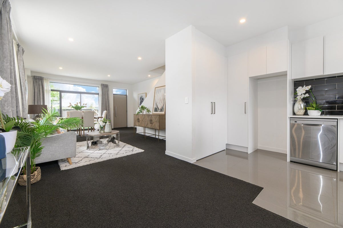 3/50 Ocean View Road, Northcote, Auckland - Carousel 1